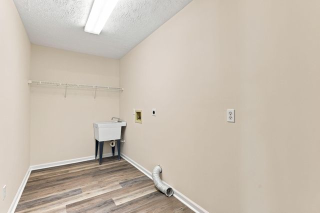 165 SW Hawthorne Circle, Port St. Lucie, Port St Lucie, FL 34953
