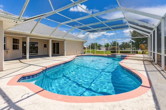 165 SW Hawthorne Circle, Port St. Lucie, Port St Lucie, FL 34953