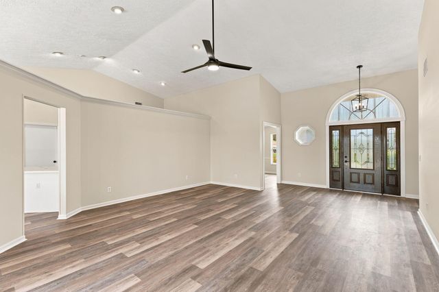 165 SW Hawthorne Circle, Port St. Lucie, Port St Lucie, FL 34953
