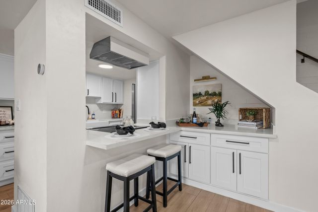 7901 E KEIM Drive, Scottsdale, AZ 85250