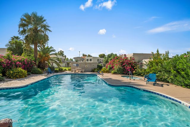 7901 E KEIM Drive, Scottsdale, AZ 85250