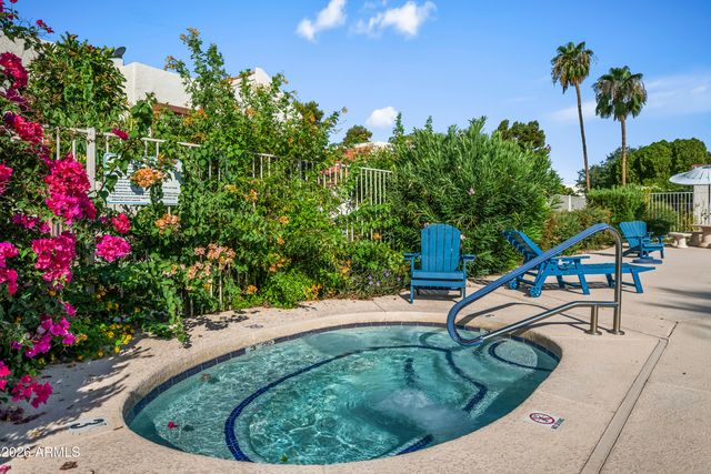 7901 E KEIM Drive, Scottsdale, AZ 85250