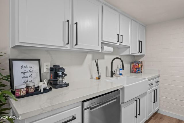7901 E KEIM Drive, Scottsdale, AZ 85250