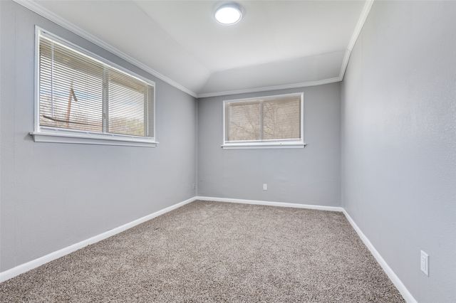 421 W 8th Street, Lancaster, TX 75146