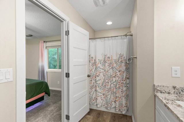 2505 Park Ridge Drive, Granger, IA 50109