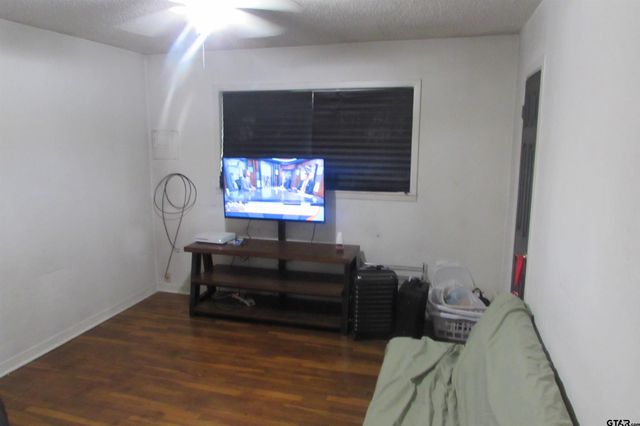 1714 E 1st st, Mt Pleasant, TX 75455