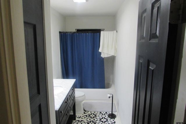 1714 E 1st st, Mt Pleasant, TX 75455