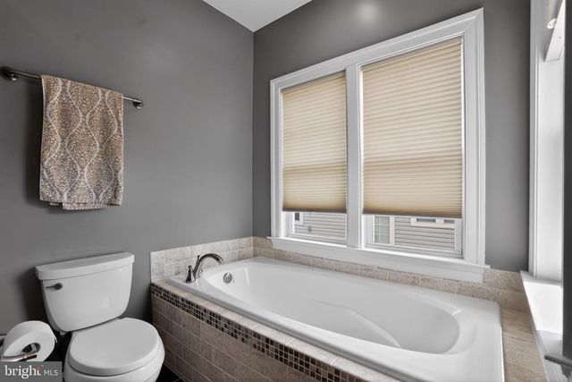42990 MILL RACE TER, Leesburg, VA 20176