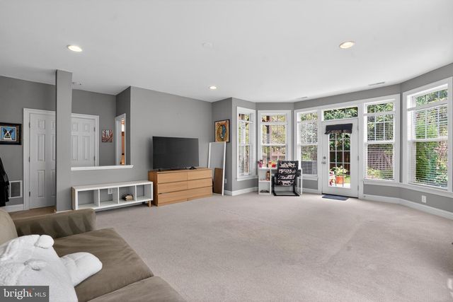 42990 MILL RACE TER, Leesburg, VA 20176
