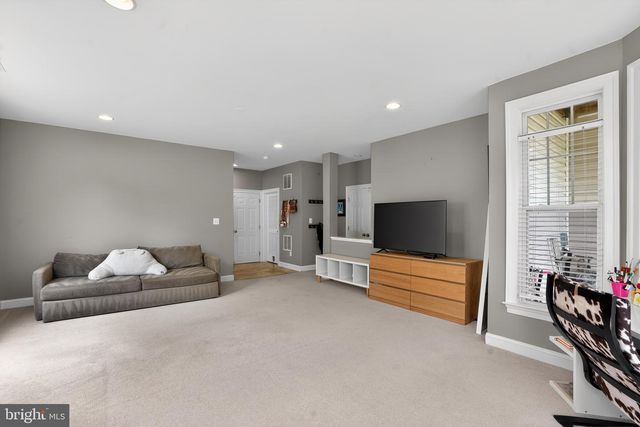 42990 MILL RACE TER, Leesburg, VA 20176