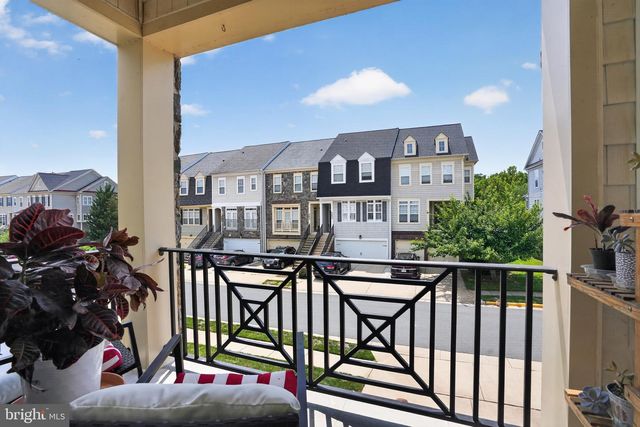 42990 MILL RACE TER, Leesburg, VA 20176