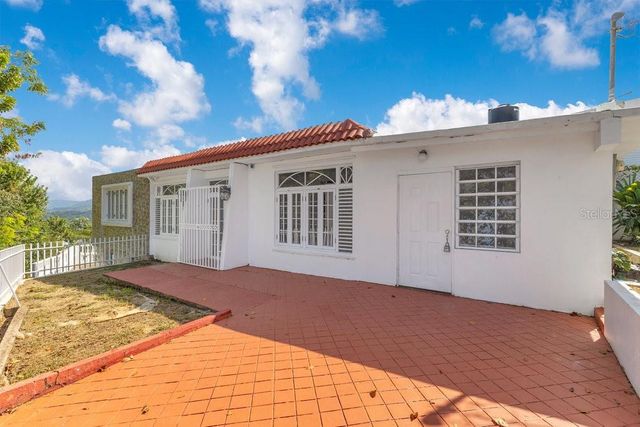 . SR 165 KM 8.5 SECTOR EL WINCHE, Toa Alta, PR 00953