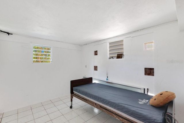 . SR 165 KM 8.5 SECTOR EL WINCHE, Toa Alta, PR 00953