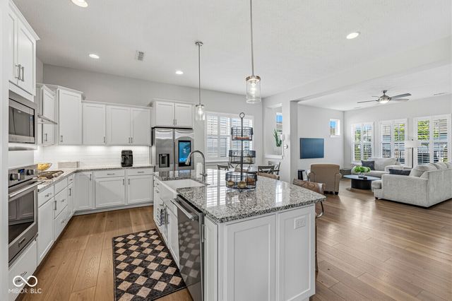1930 Ponsonby Drive, Westfield, IN 46074
