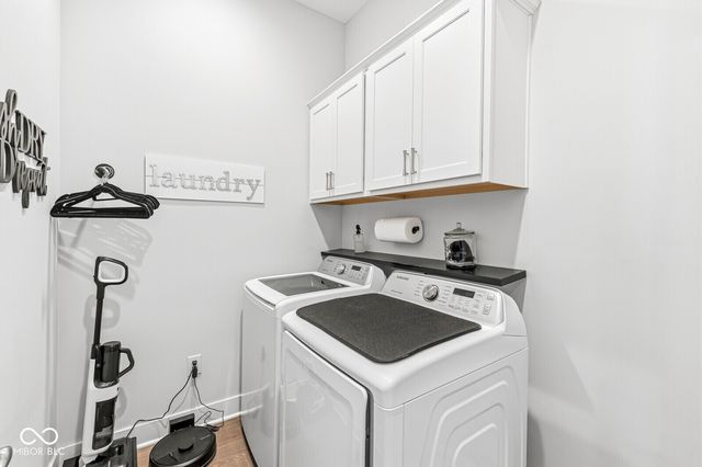1930 Ponsonby Drive, Westfield, IN 46074
