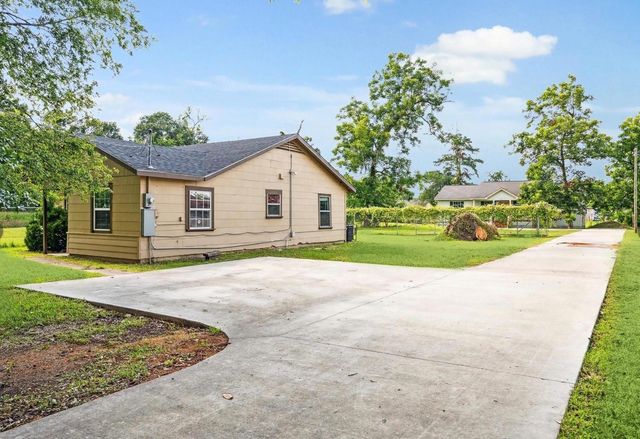 3229 Persimmon Street A, Houston, TX 77093
