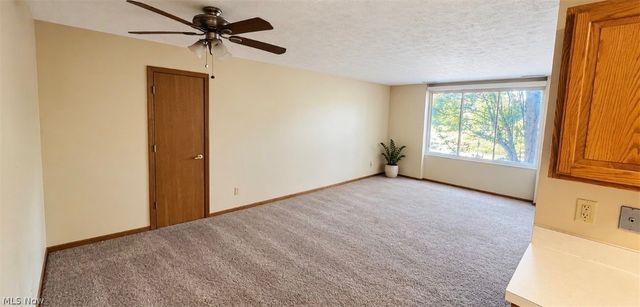 25735 Lorain Road 224, North Olmsted, OH 44070