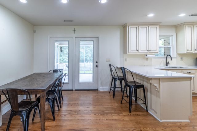 11418 Spring Street, Soddy Daisy, TN 37379