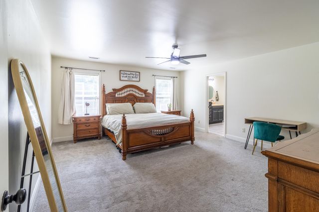 11418 Spring Street, Soddy Daisy, TN 37379