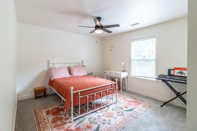 11418 Spring Street, Soddy Daisy, TN 37379