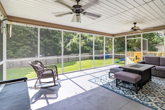 11418 Spring Street, Soddy Daisy, TN 37379