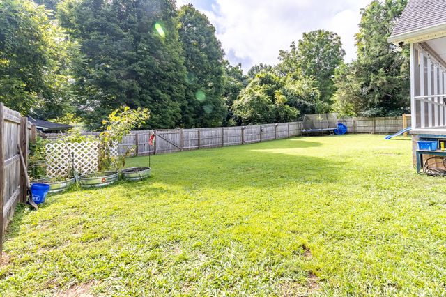 11418 Spring Street, Soddy Daisy, TN 37379