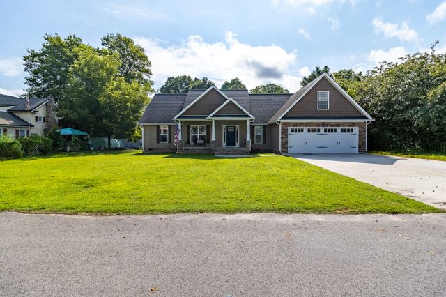 11418 Spring Street, Soddy Daisy, TN 37379
