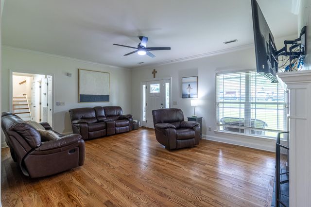 11418 Spring Street, Soddy Daisy, TN 37379