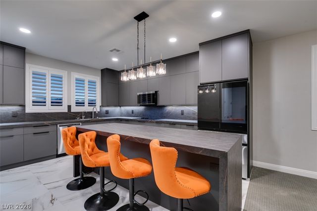 8615 Jerlyn Street, Las Vegas, NV 89113