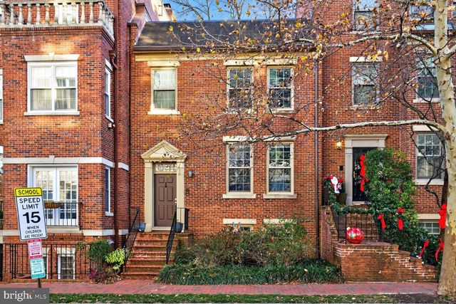 3540 RESERVOIR RD NW, Washington, DC 20007