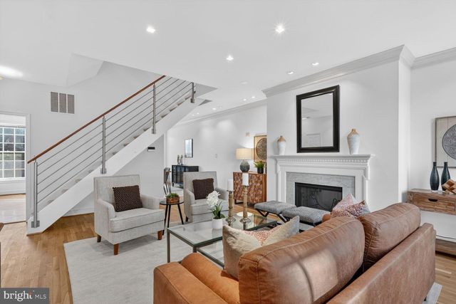 3540 RESERVOIR RD NW, Washington, DC 20007