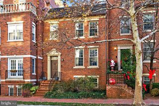 3540 RESERVOIR RD NW, Washington, DC 20007