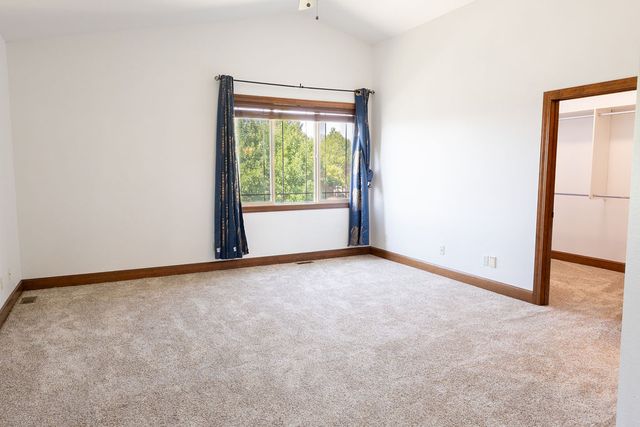 3015 Cove Creek Circle, Billings, MT 59106