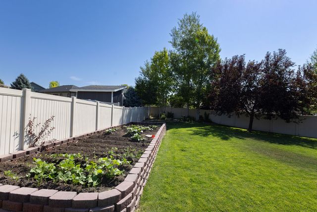 3015 Cove Creek Circle, Billings, MT 59106