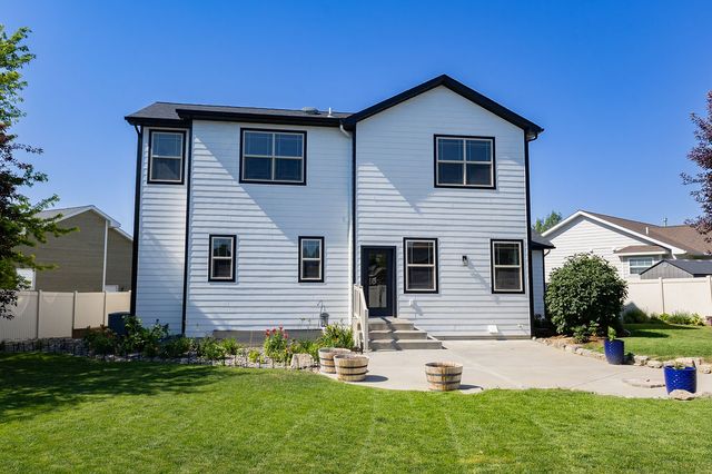 3015 Cove Creek Circle, Billings, MT 59106