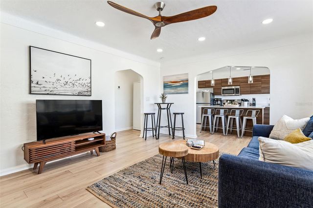 12620 GULF BOULEVARD, Treasure Island, FL 33706