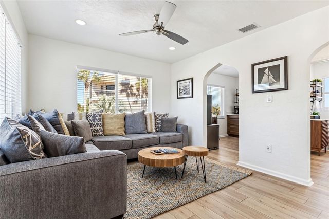 12620 GULF BOULEVARD, Treasure Island, FL 33706