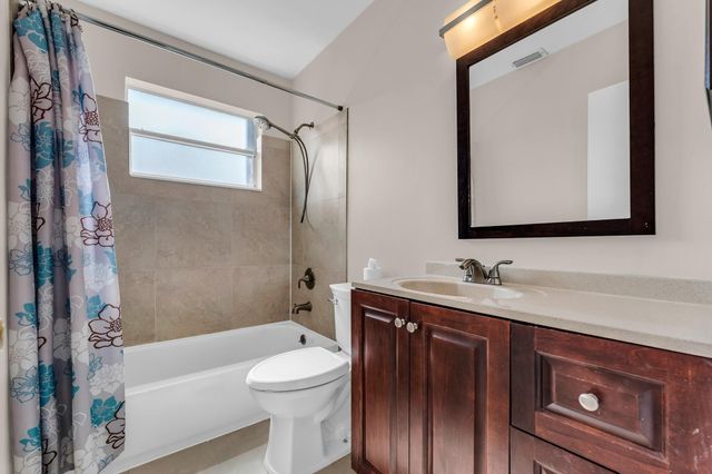 9855 NW 2nd Court, Plantation, FL 33324