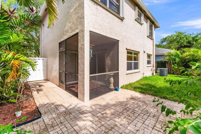 9855 NW 2nd Court, Plantation, FL 33324