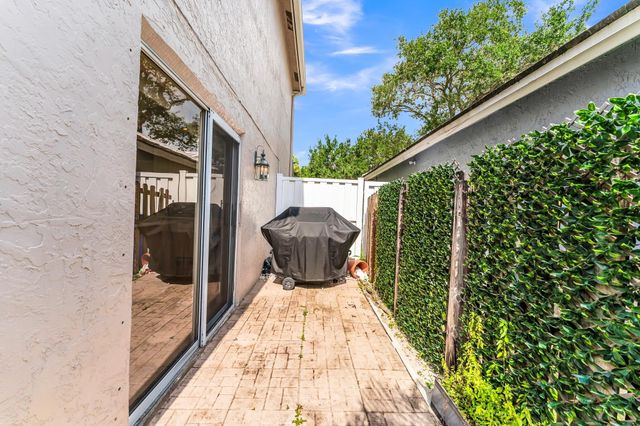 9855 NW 2nd Court, Plantation, FL 33324