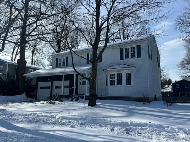 23 Birchwood Lane, Burlington, VT 05408