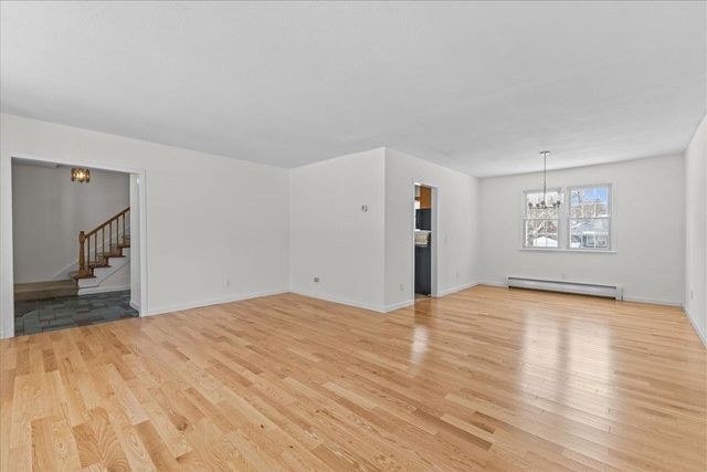 23 Birchwood Lane, Burlington, VT 05408