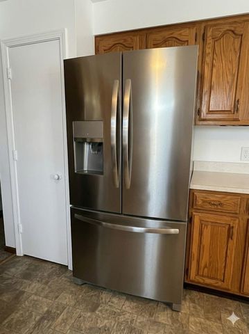 23 Birchwood Lane, Burlington, VT 05408