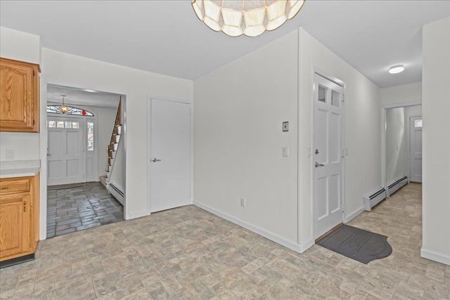 23 Birchwood Lane, Burlington, VT 05408