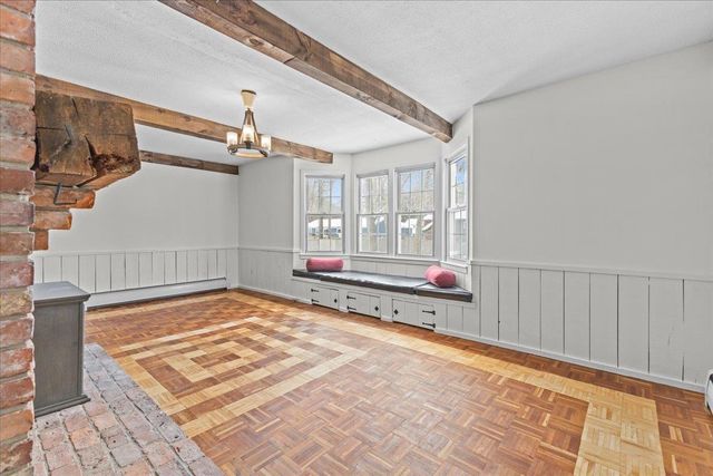 23 Birchwood Lane, Burlington, VT 05408