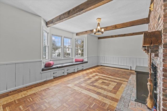 23 Birchwood Lane, Burlington, VT 05408