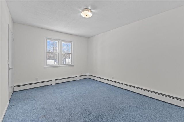 23 Birchwood Lane, Burlington, VT 05408