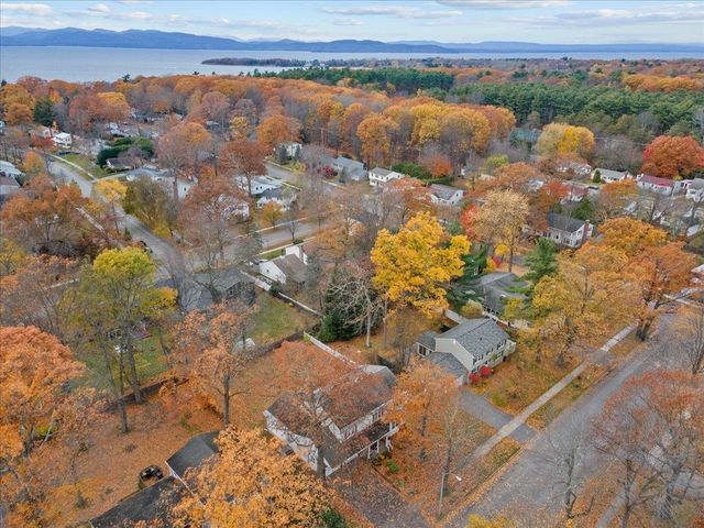 23 Birchwood Lane, Burlington, VT 05408