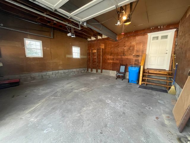 23 Birchwood Lane, Burlington, VT 05408