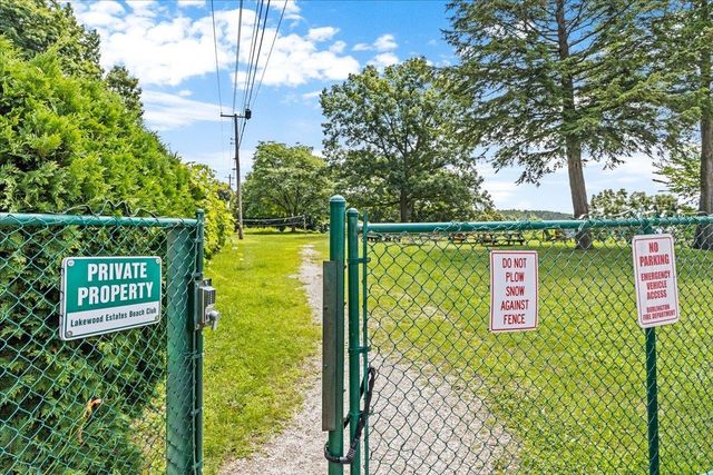 23 Birchwood Lane, Burlington, VT 05408